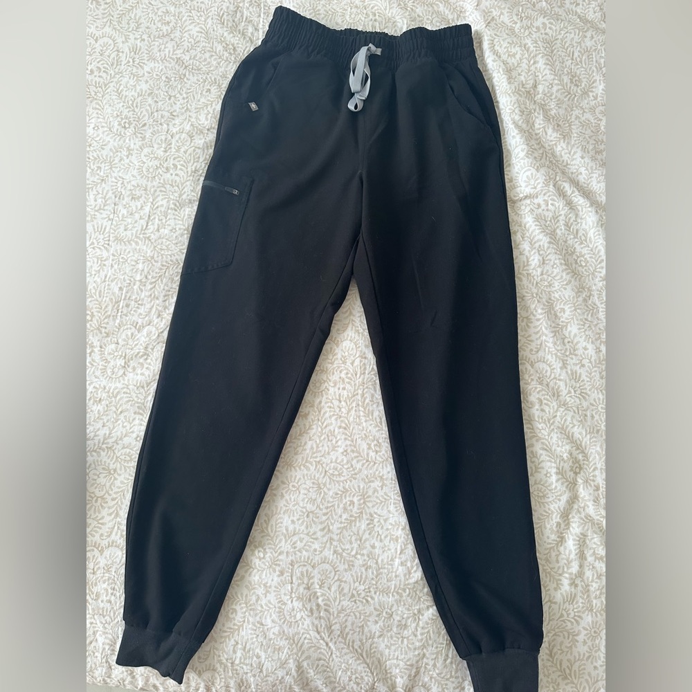 Figs medium tall pants